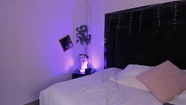 JanneBlossom  online show from 03-27-26, 09:14