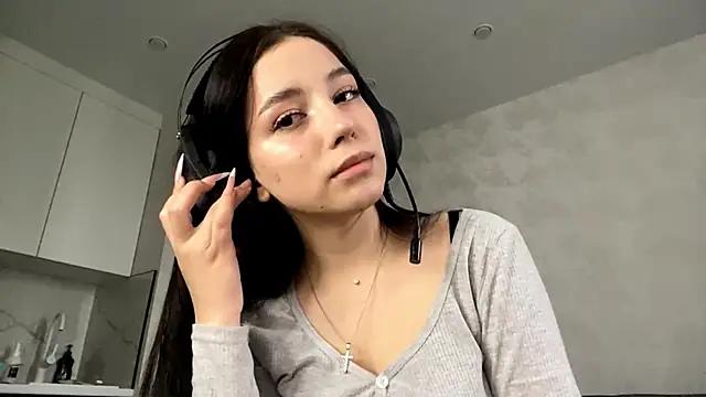 AngilaDoyal online show from 11-29-25, 07:22