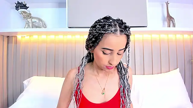 violett rabbit  online show from 11-10-25, 08:30