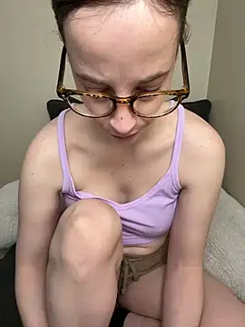 CreamedKitten online show from 04-20-26, 02:31