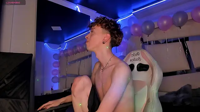 Genesis ask online show from 11-08-25, 03:18