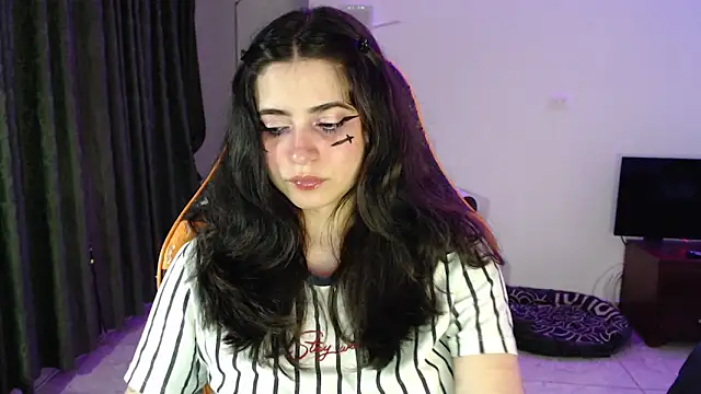 Annagoth  online show from 06-22-26, 05:04