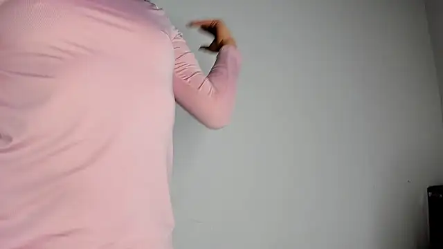 Snapshot of Keniia_rizz chatting on 11-22-25, 11:04 Keniia rizz online show from 11-22-25, 11:04