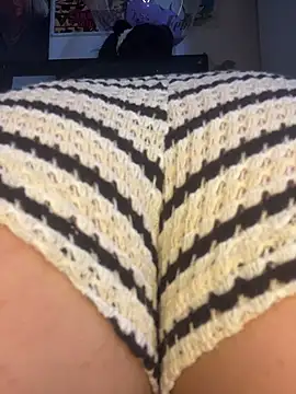 Snapshot of Im_Saraaaa chatting on 02-18-26, 04:08 Im Saraaaa online show from 02-18-26, 04:08