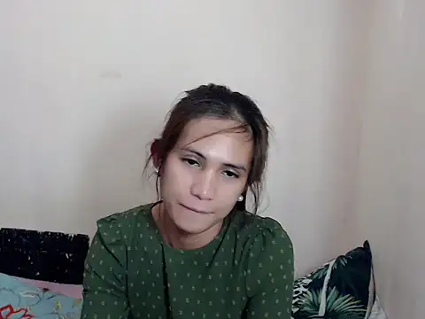 prettysam9 online show from 12-21-25, 05:25