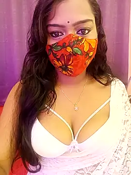 Snapshot of menaxi-baby7 chatting on 11-30-25, 01:31 menaxi-baby7 online show from 11-30-25, 01:31