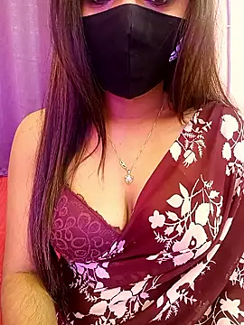 Snapshot of menaxi-baby7 chatting on 01-05-26, 05:27 menaxi-baby7 online show from 01-05-26, 05:27