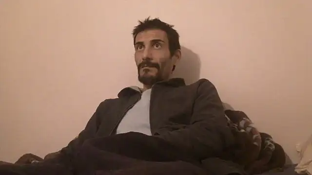 Snapshot of Ash59055 chatting on 11-20-25, 06:18 Ash59055 online show from 11-20-25, 06:18