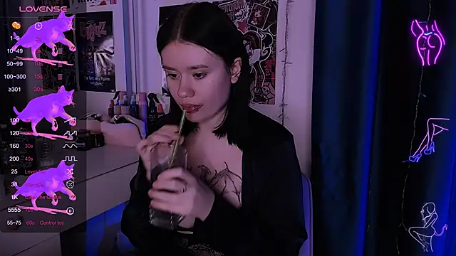 Snapshot of Meow_Marie chatting on 11-01-25, 11:40 Meow Marie online show from 11-01-25, 11:40