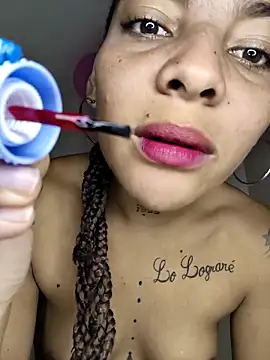 leona sumiza online show from 11-29-25, 12:19