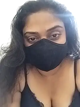 girl999 online show from 10-31-25, 05:58