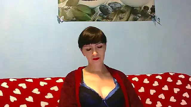 IffetLove42 online show from 11-18-25, 06:45