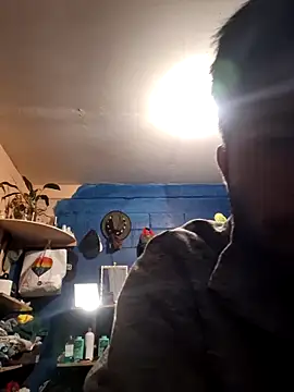 Snapshot of sanz957 chatting on 12-21-25, 07:59 sanz957 online show from 12-21-25, 07:59