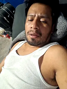 Snapshot of sanz957 chatting on 02-28-26, 02:56 sanz957 online show from 02-28-26, 02:56