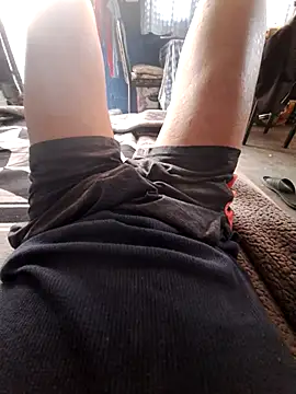 Snapshot of sanz957 chatting on 03-13-26, 01:34 sanz957 online show from 03-13-26, 01:34