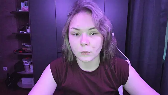 sophia lix online show from 11-26-25, 01:28