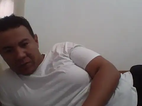 Fire latino online show from 11-11-25, 10:59