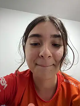 Valentina ro online show from 11-19-25, 02:55