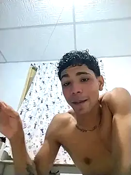 Alex Sweeting online show from 12-15-25, 02:27