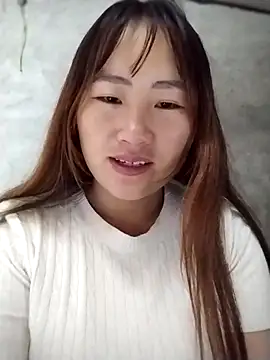 Snapshot of emini-xx chatting on 11-03-25, 12:02 emini-xx online show from 11-03-25, 12:02