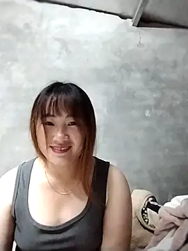 Snapshot of emini-xx chatting on 11-07-25, 07:30 emini-xx online show from 11-07-25, 07:30