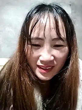 Snapshot of emini-xx chatting on 11-20-25, 01:11 emini-xx online show from 11-20-25, 01:11