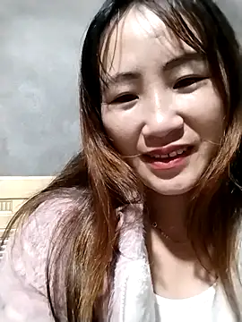 Snapshot of emini-xx chatting on 11-21-25, 03:00 emini-xx online show from 11-21-25, 03:00