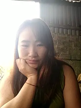 Snapshot of emini-xx chatting on 12-04-25, 02:43 emini-xx online show from 12-04-25, 02:43