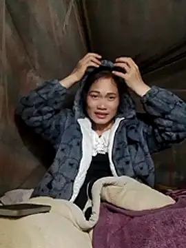 doggy-00 online show from 11-25-25, 08:53