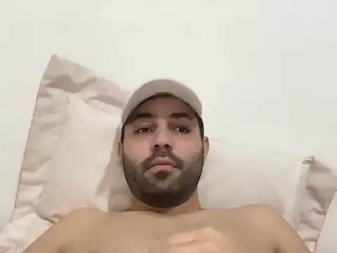 HotCamBR online show from 10-28-25, 12:52