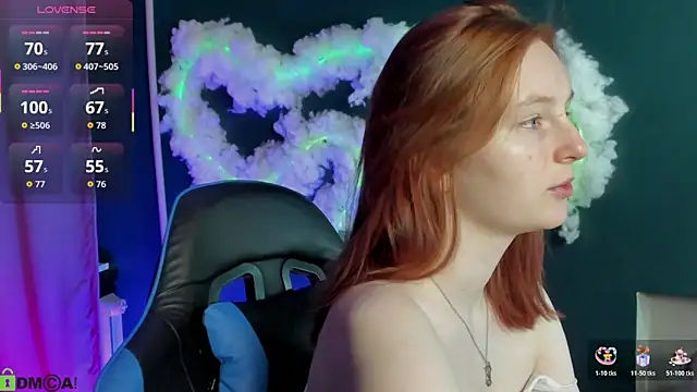 Snapshot of AngelWisee chatting on 12-18-25, 03:01 AngelWisee online show from 12-18-25, 03:01