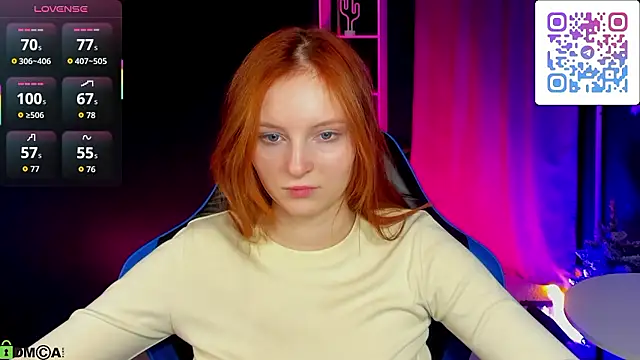 Snapshot of AngelWisee chatting on 01-11-26, 02:49 AngelWisee online show from 01-11-26, 02:49