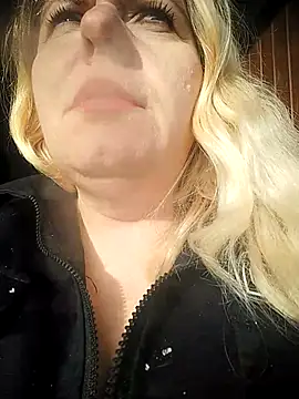 Lana-murr online show from 11-25-25, 07:19