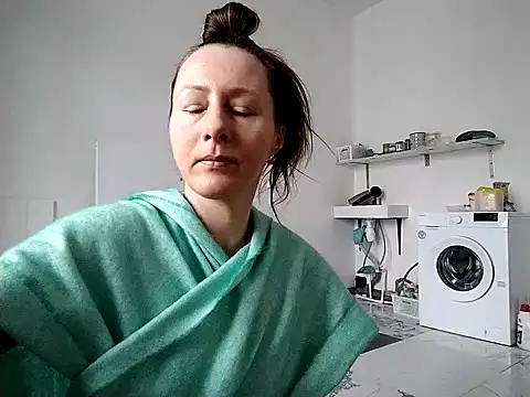 Snapshot of Anneta280671 chatting on 02-25-26, 09:30 Anneta280671 online show from 02-25-26, 09:30