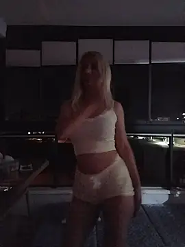 Sweet xxBuse online show from 08-01-26, 09:46