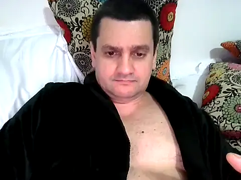 Snapshot of Alex-Naturista chatting on 07-31-26, 10:53 Alex-Naturista online show from 07-31-26, 10:53