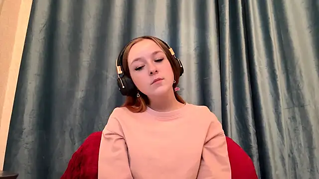 HOTBellakle online show from 10-29-25, 02:19