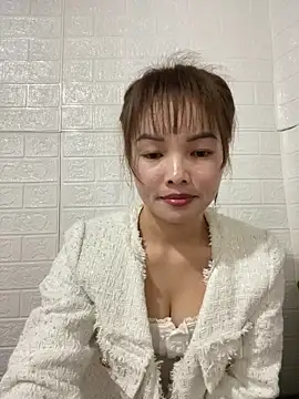 Night owl111 online show from 12-16-25, 09:03