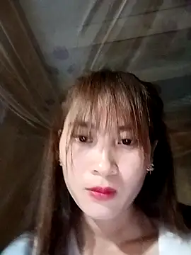 Em xinh01 online show from 03-22-26, 01:47