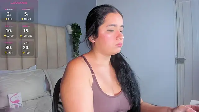 Snapshot of Amber_Smitt19 chatting on 10-30-25, 04:52 Amber Smitt19 online show from 10-30-25, 04:52