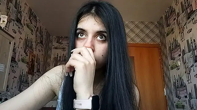 Snapshot of Lina_rix chatting on 12-15-25, 12:59 Lina rix online show from 12-15-25, 12:59