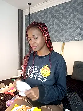 Snapshot of LilithMiller_ chatting on 03-21-26, 09:14 LilithMiller online show from 03-21-26, 09:14