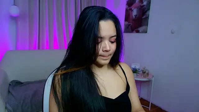 Snapshot of elli_snow1 chatting on 11-13-25, 03:16 elli snow1 online show from 11-13-25, 03:16