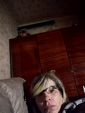 Snapshot of Georgette466 chatting on 11-16-25, 11:32 Georgette466 online show from 11-16-25, 11:32