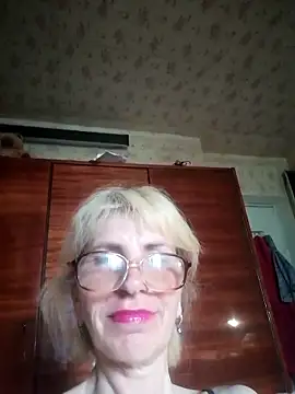 Snapshot of Georgette466 chatting on 06-14-26, 03:58 Georgette466 online show from 06-14-26, 03:58