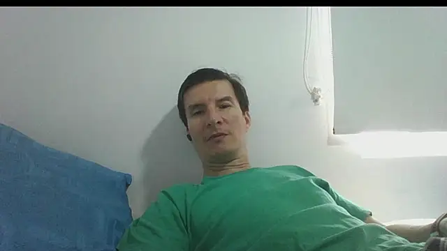 carliesexyman online show from 11-15-25, 01:51