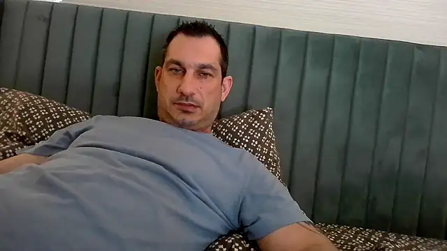 Snapshot of ckraiders84 chatting on 03-09-26, 09:52 ckraiders84 online show from 03-09-26, 09:52