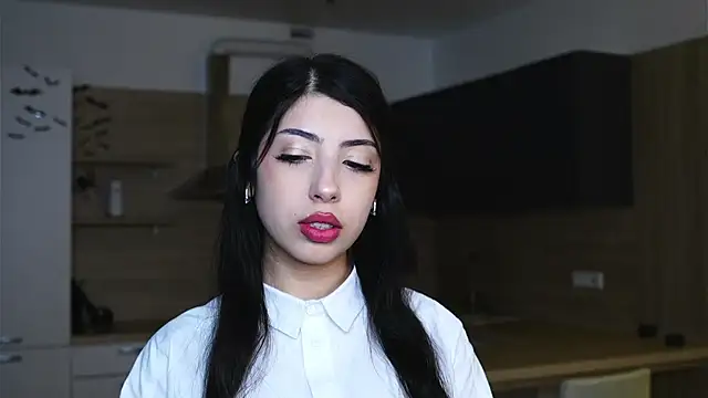 TonjaNeace online show from 11-09-25, 04:22