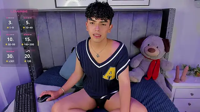 Niick Twiink online show from 10-29-25, 07:37