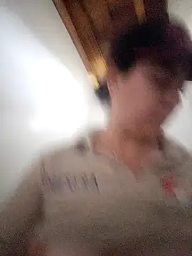 Snapshot of Camila-Valverde chatting on 12-16-25, 09:42 Camila-Valverde online show from 12-16-25, 09:42